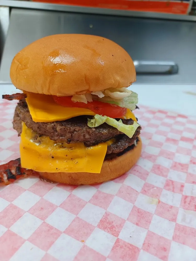 Double Cheeseburger Deluxe